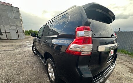 Toyota Land Cruiser Prado 150 рестайлинг 2, 2014 год, 2 710 000 рублей, 5 фотография