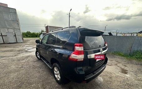 Toyota Land Cruiser Prado 150 рестайлинг 2, 2014 год, 2 710 000 рублей, 6 фотография