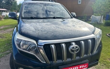 Toyota Land Cruiser Prado 150 рестайлинг 2, 2014 год, 2 710 000 рублей, 9 фотография