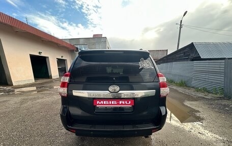 Toyota Land Cruiser Prado 150 рестайлинг 2, 2014 год, 2 710 000 рублей, 4 фотография