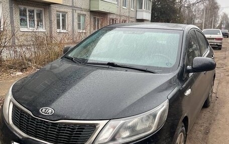 KIA Rio III рестайлинг, 2011 год, 800 000 рублей, 4 фотография