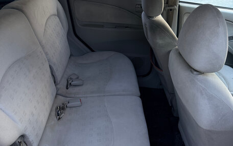 Mitsubishi Colt VI рестайлинг, 2002 год, 350 000 рублей, 13 фотография