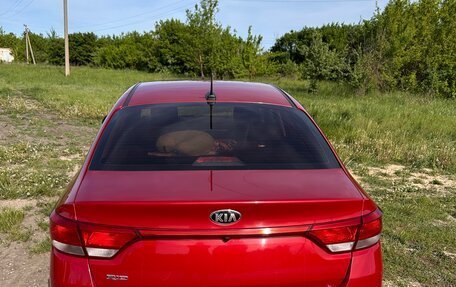 KIA Rio IV, 2018 год, 1 250 000 рублей, 2 фотография