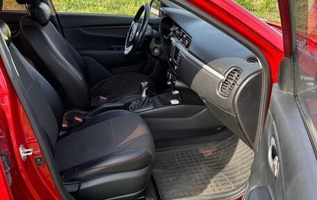 KIA Rio IV, 2018 год, 1 250 000 рублей, 4 фотография