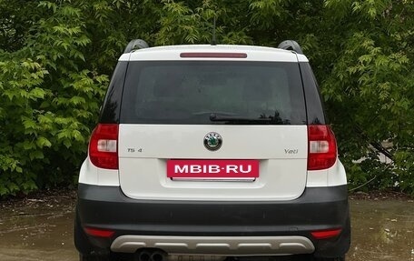 Skoda Yeti I рестайлинг, 2014 год, 1 365 000 рублей, 6 фотография