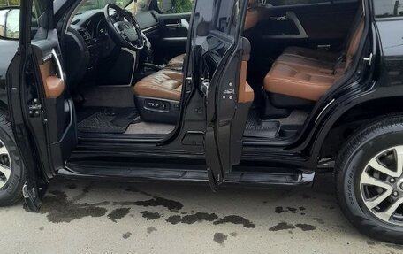 Toyota Land Cruiser 200, 2014 год, 4 300 000 рублей, 14 фотография