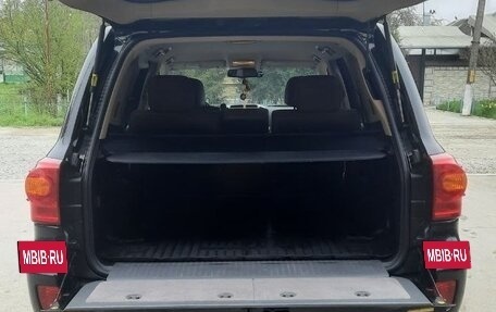 Toyota Land Cruiser 200, 2014 год, 4 300 000 рублей, 8 фотография
