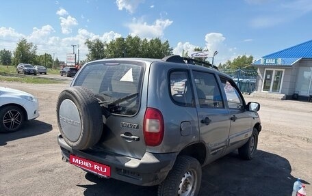 Chevrolet Niva I рестайлинг, 2004 год, 249 000 рублей, 2 фотография