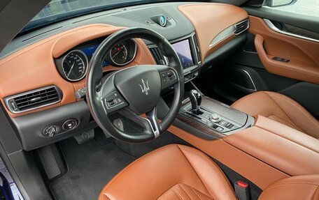 Maserati Levante I, 2017 год, 3 990 000 рублей, 11 фотография