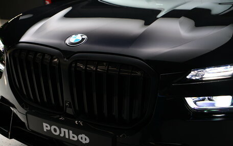 BMW X7, 2024 год, 15 000 000 рублей, 11 фотография