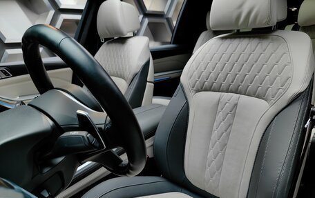 BMW X7, 2024 год, 15 000 000 рублей, 13 фотография