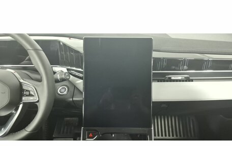 Geely Atlas, 2025 год, 9 фотография