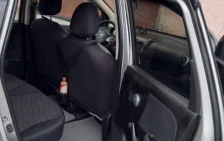 Nissan Note II рестайлинг, 2007 год, 650 000 рублей, 6 фотография