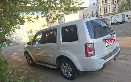 Honda Pilot III рестайлинг, 2013 год, 1 800 000 рублей, 4 фотография
