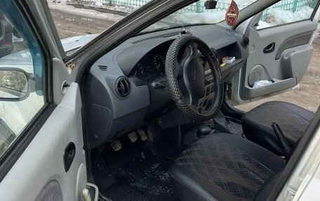 Renault Logan I, 2006 год, 260 000 рублей, 2 фотография