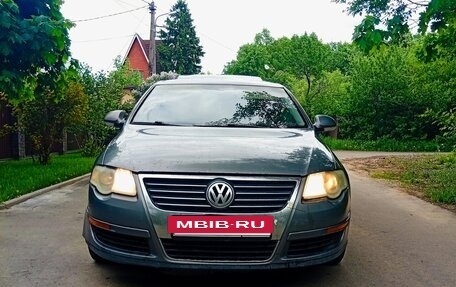Volkswagen Passat B6, 2005 год, 350 000 рублей, 2 фотография