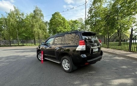 Toyota Land Cruiser Prado 150 рестайлинг 2, 2012 год, 2 700 000 рублей, 3 фотография