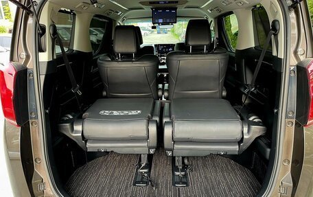 Toyota Alphard III, 2021 год, 6 490 000 рублей, 18 фотография