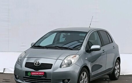Toyota Yaris III рестайлинг, 2007 год, 575 000 рублей, 1 фотография