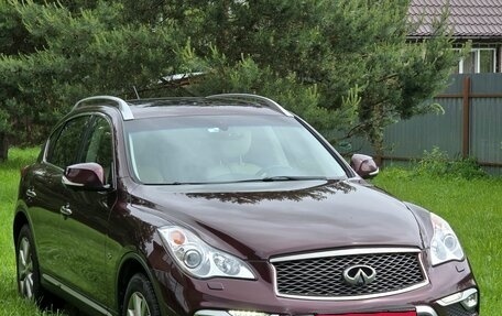 Infiniti QX50 I рестайлинг, 2015 год, 2 450 000 рублей, 1 фотография
