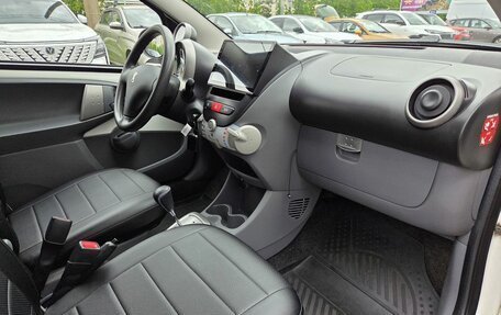Peugeot 107 I рестайлинг, 2011 год, 489 000 рублей, 11 фотография