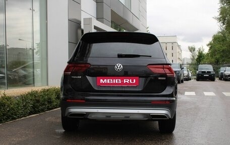 Volkswagen Tiguan II, 2020 год, 2 545 000 рублей, 4 фотография