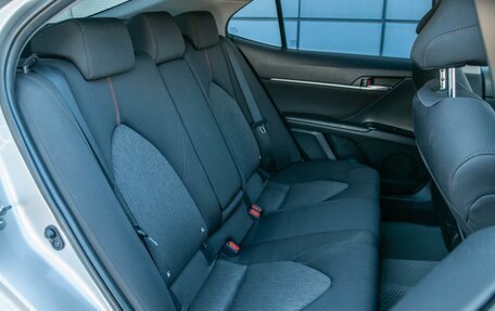 Toyota Camry, 2020 год, 2 660 000 рублей, 7 фотография