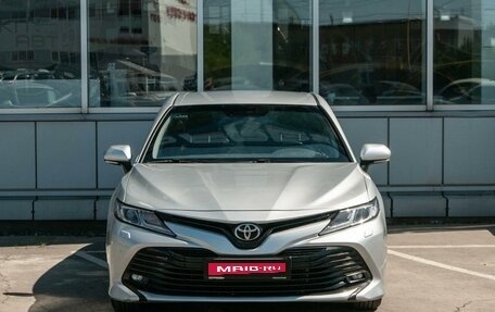 Toyota Camry, 2020 год, 2 660 000 рублей, 3 фотография