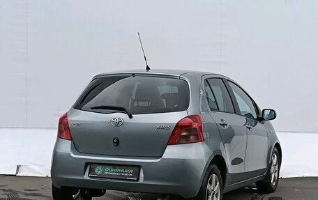 Toyota Yaris III рестайлинг, 2007 год, 575 000 рублей, 5 фотография