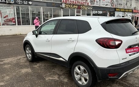 Renault Kaptur I рестайлинг, 2019 год, 840 000 рублей, 5 фотография
