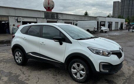 Renault Kaptur I рестайлинг, 2019 год, 840 000 рублей, 8 фотография