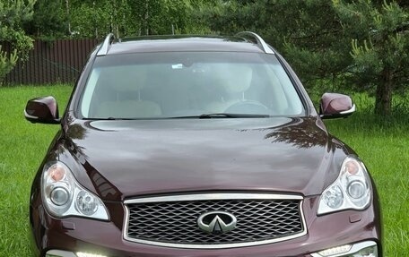 Infiniti QX50 I рестайлинг, 2015 год, 2 450 000 рублей, 2 фотография