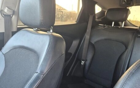 Hyundai ix35 I рестайлинг, 2012 год, 1 100 000 рублей, 8 фотография