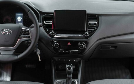 Hyundai Solaris II рестайлинг, 2020 год, 1 450 000 рублей, 10 фотография