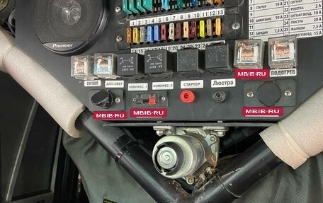Toyota Land Cruiser 80 рестайлинг, 1991 год, 2 990 000 рублей, 19 фотография