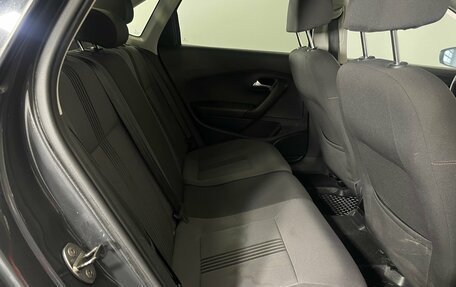 Volkswagen Polo VI (EU Market), 2016 год, 1 056 000 рублей, 23 фотография