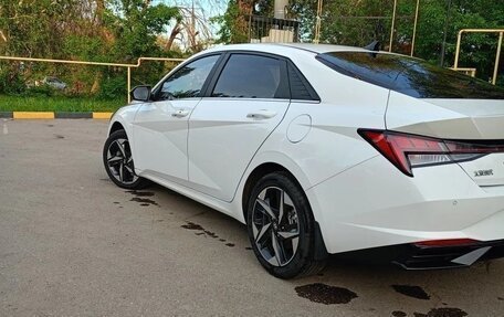 Hyundai Elantra, 2021 год, 1 790 000 рублей, 6 фотография