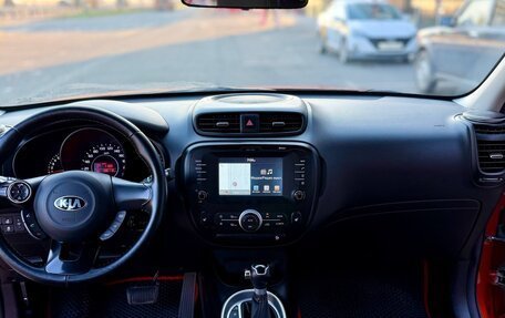 KIA Soul II рестайлинг, 2018 год, 1 350 000 рублей, 21 фотография
