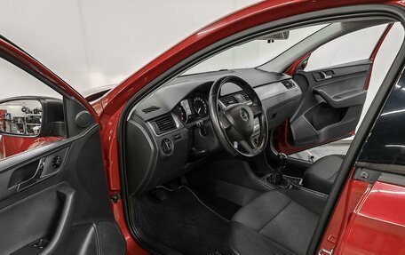 Skoda Rapid I, 2017 год, 1 075 000 рублей, 7 фотография