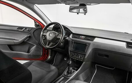 Skoda Rapid I, 2017 год, 1 075 000 рублей, 11 фотография