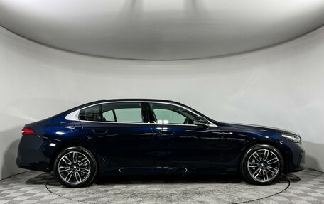 BMW 5 серия, 2025 год, 8 295 000 рублей, 5 фотография