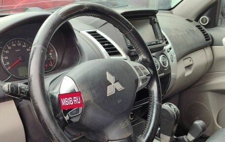 Mitsubishi Pajero Sport II рестайлинг, 2014 год, 1 339 000 рублей, 17 фотография