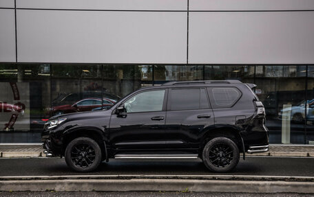 Toyota Land Cruiser Prado 150 рестайлинг 2, 2020 год, 6 750 000 рублей, 10 фотография