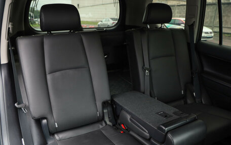 Toyota Land Cruiser Prado 150 рестайлинг 2, 2020 год, 6 750 000 рублей, 31 фотография