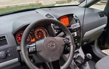 Opel Zafira B, 2011 год, 700 000 рублей, 11 фотография