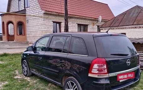 Opel Zafira B, 2011 год, 700 000 рублей, 13 фотография
