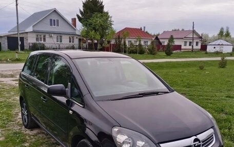 Opel Zafira B, 2011 год, 700 000 рублей, 16 фотография