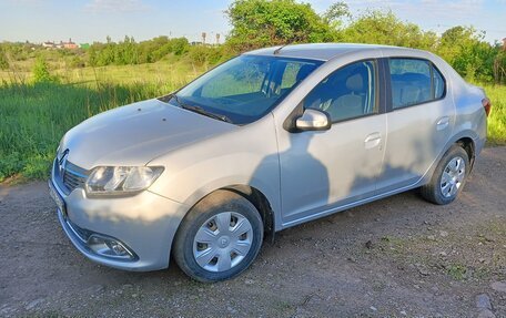 Renault Logan II, 2016 год, 690 000 рублей, 2 фотография