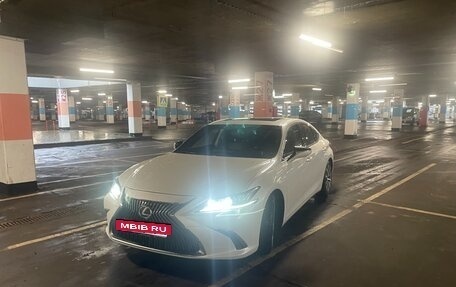 Lexus ES VII, 2019 год, 3 590 000 рублей, 11 фотография