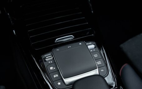 Mercedes-Benz A-Класс AMG, 2020 год, 3 850 000 рублей, 23 фотография